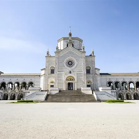 Lejlighedshotel Osoppo Milano