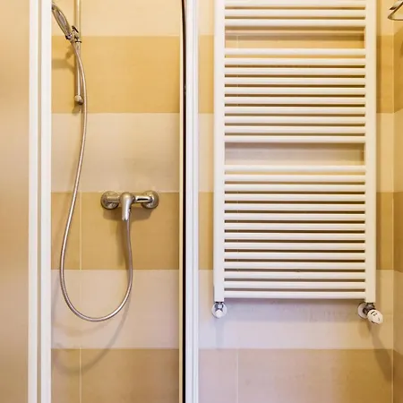 Lejlighedshotel Osoppo Milano